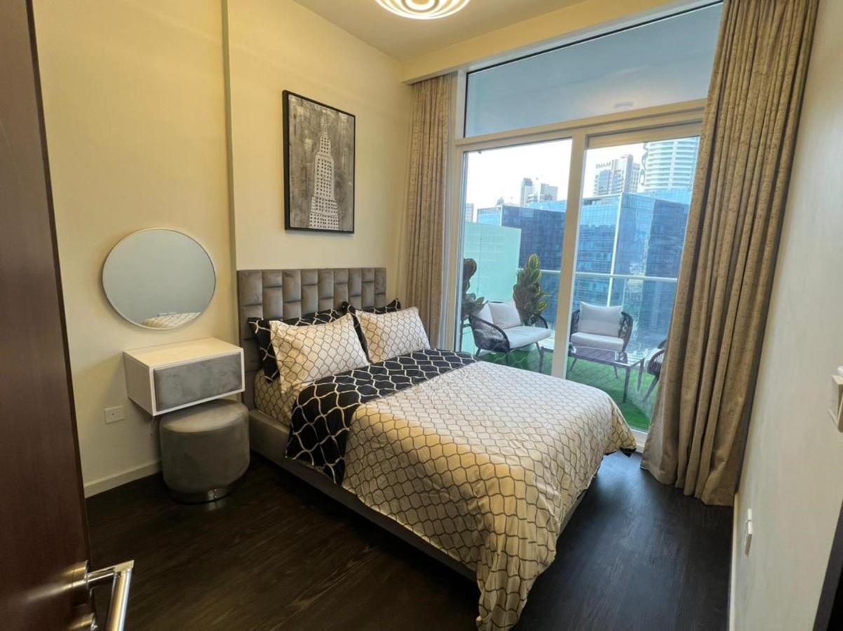 Luxury 2 Bedroom With Burj Khalifa View ドバイ エクステリア 写真