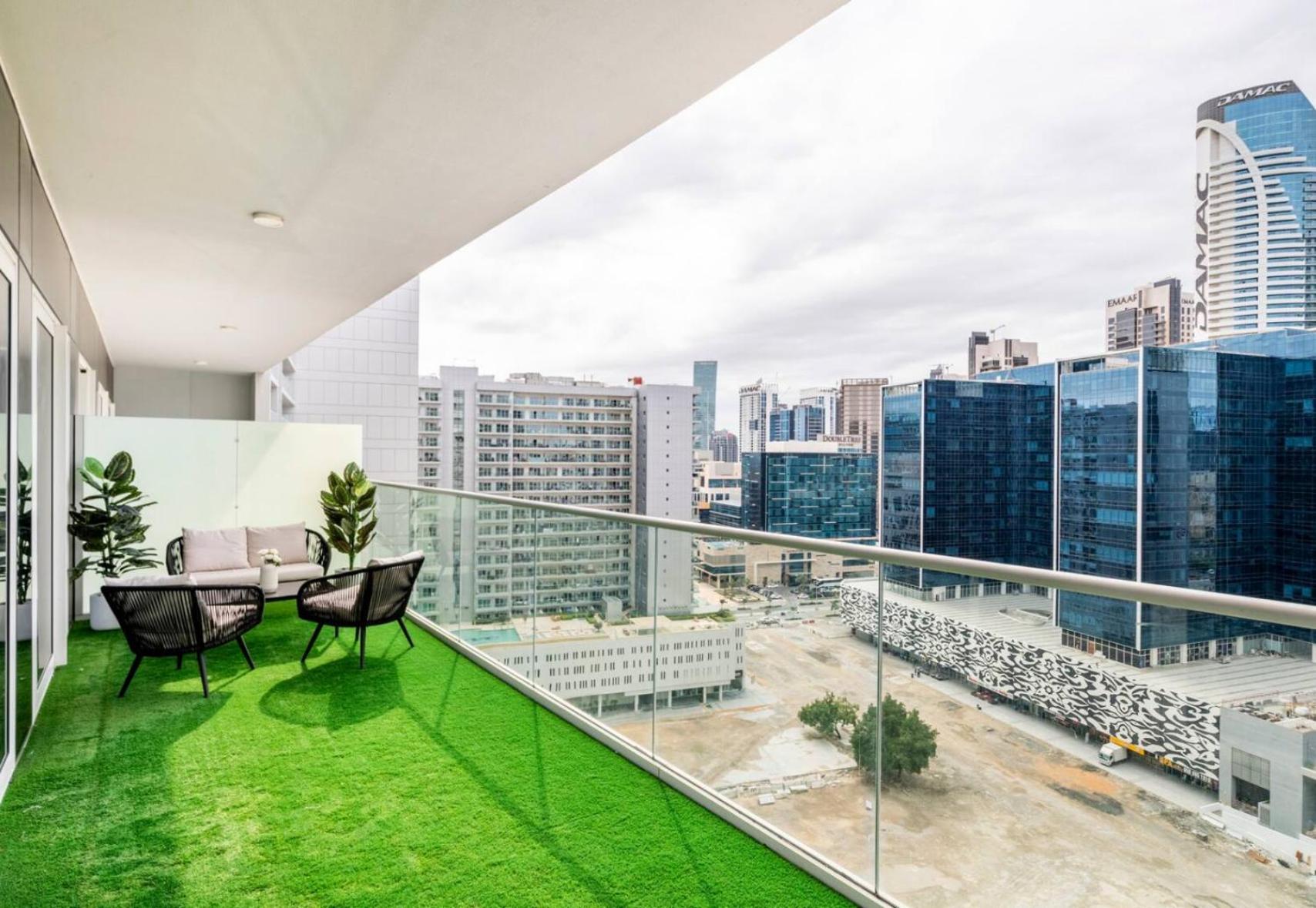 Luxury 2 Bedroom With Burj Khalifa View ドバイ エクステリア 写真