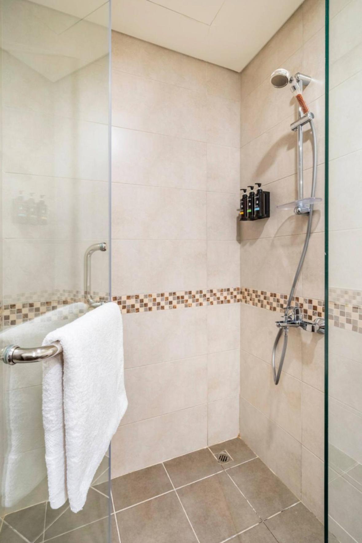 Luxury 2 Bedroom With Burj Khalifa View ドバイ エクステリア 写真