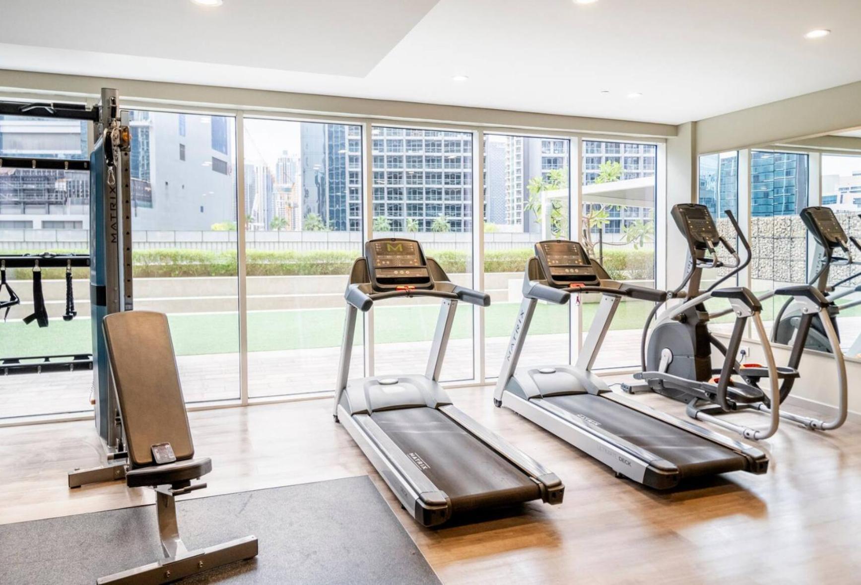 Luxury 2 Bedroom With Burj Khalifa View ドバイ エクステリア 写真